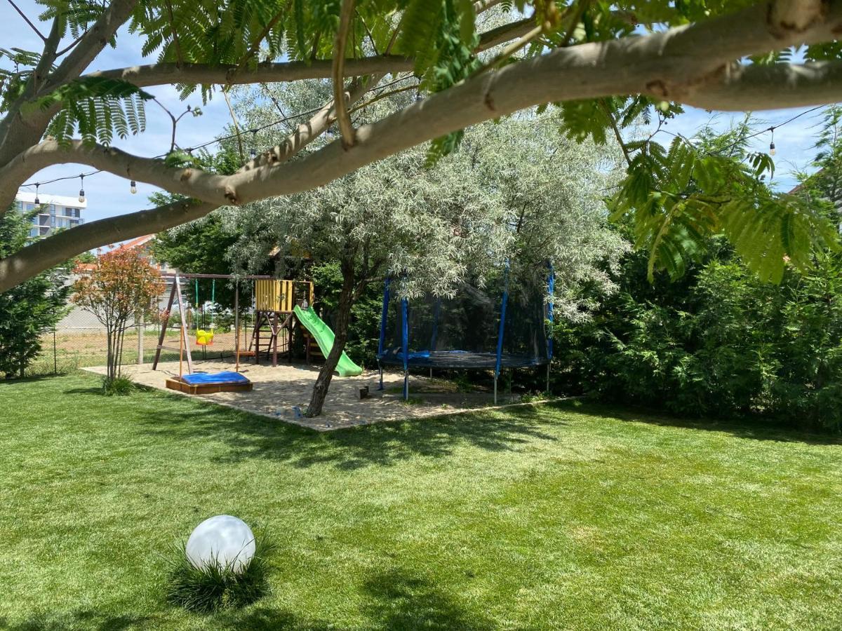 Breeze Villa Mamaia Nord Năvodari Εξωτερικό φωτογραφία